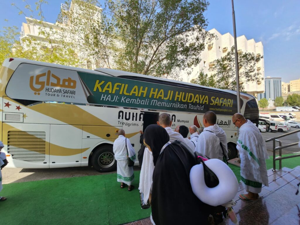 bus-haji-almuhanna-mumyaz-10
